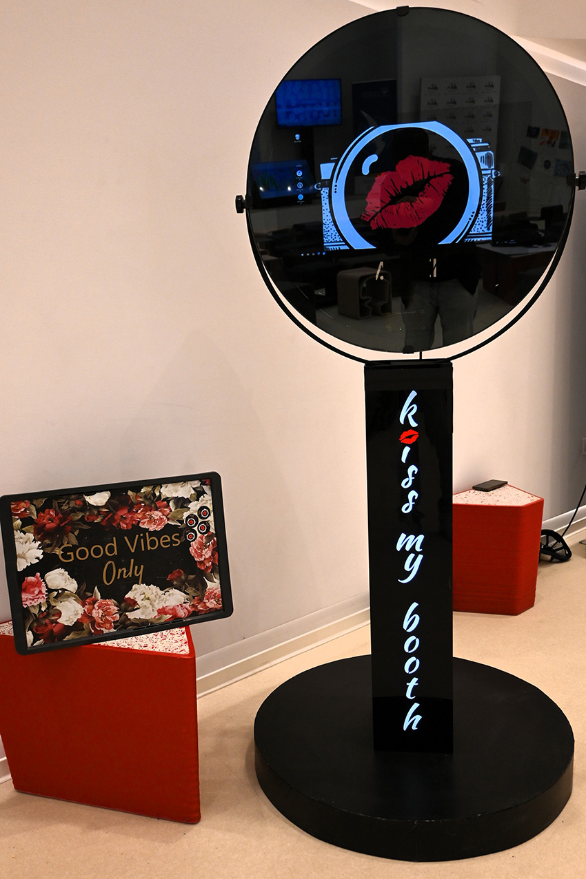 Lia Saragioti, Kissmybooth, Kiss my booth